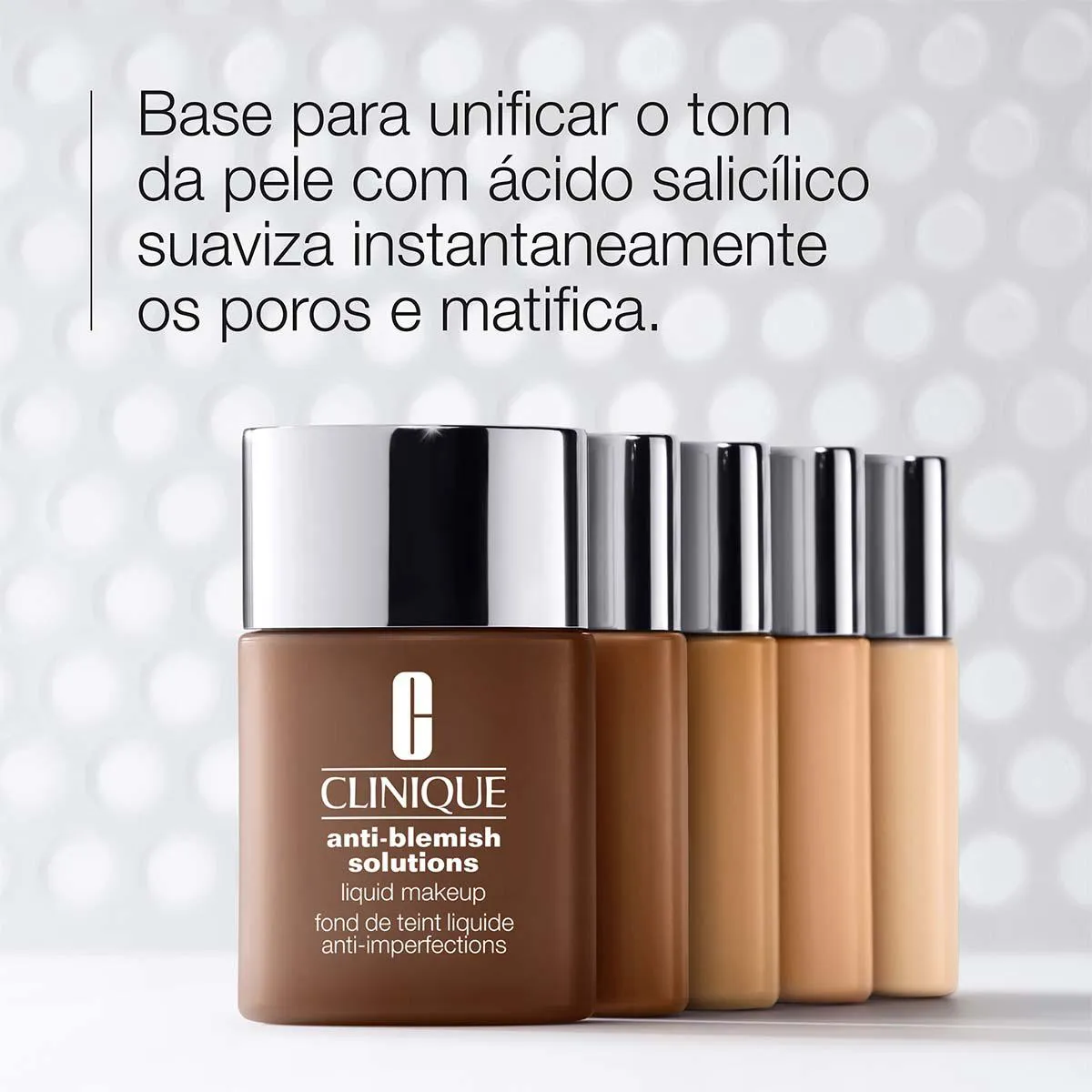 Base Líquida Clinique Anti-Blemish Solutions Tratamento Para Acnes 30ml - CN 52 Neutral