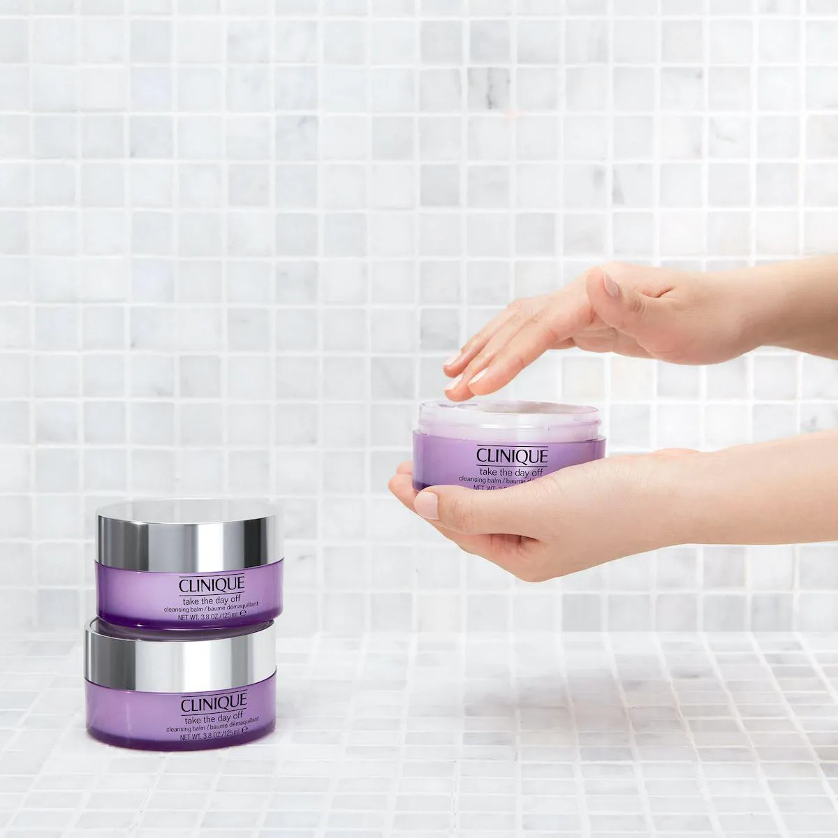 Bálsamo Demaquilante Clinique Take The Day Off Para Olhos e Lábios 125ml