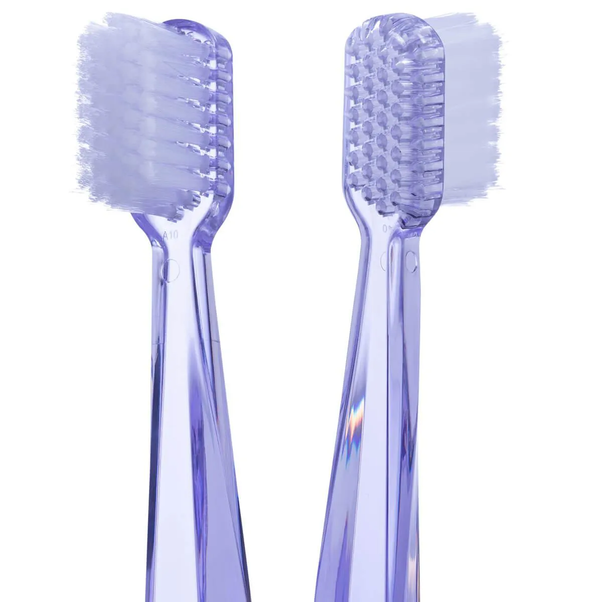 Escova de Dente Bitufo Class Soft Extramacia com 1 unidade + 1 Protetor de Cerdas